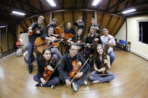 Apresentação da Camerata Dona Francisca