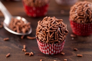 Genuinamente brasileiro, Brigadeiro é festejado no dia 10 de setembro