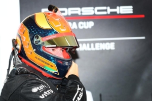 Pura arte do piloto catarinense André Gaidzinski e seu capacete